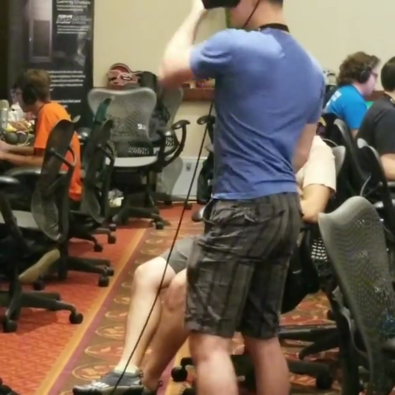 241680035_398812308298224_1707361497273311253_n.mp4