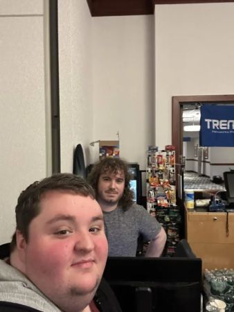 Achievement: Photo with the Crew