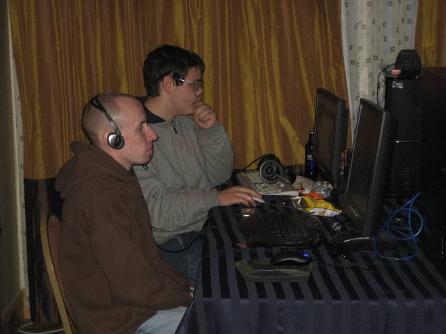 121507LAN22.jpg
