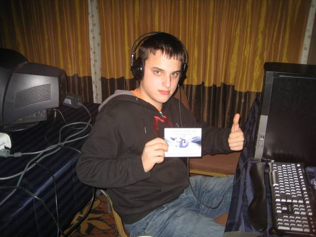 121507LAN25.jpg