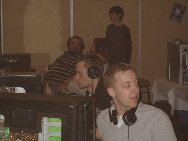 040508LAN19.jpg