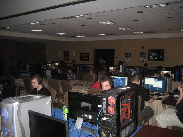 March 2009 LAN 006.jpg